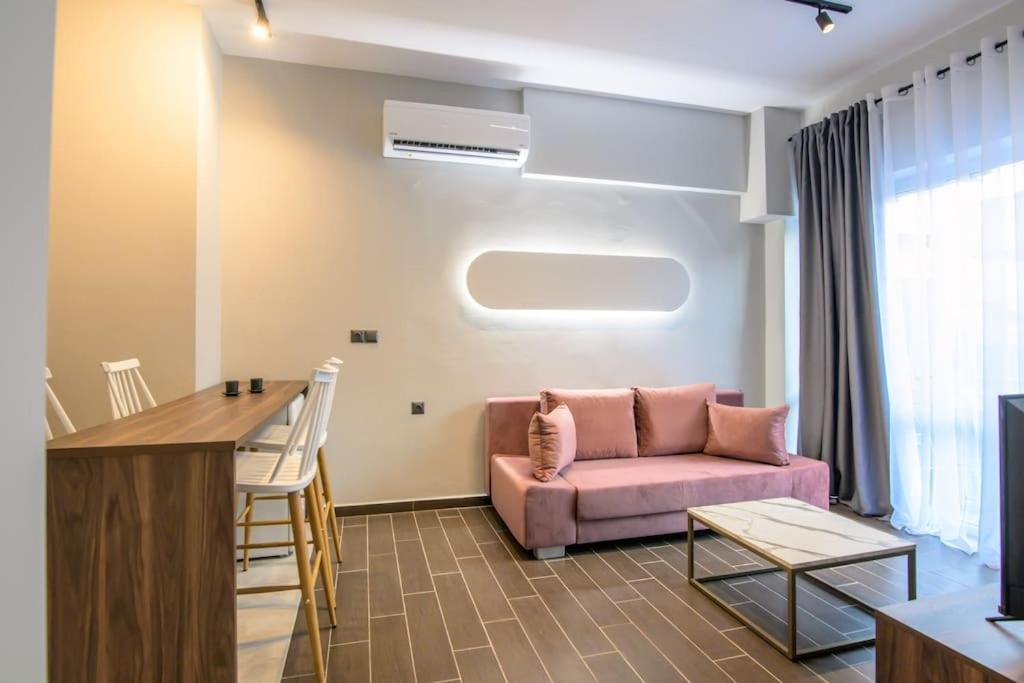 Luxury Central Apartment 4,1 Лариса Экстерьер фото